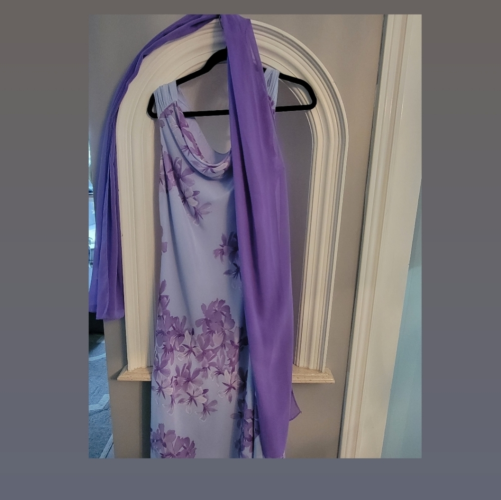 Formal maxi dress with scarf